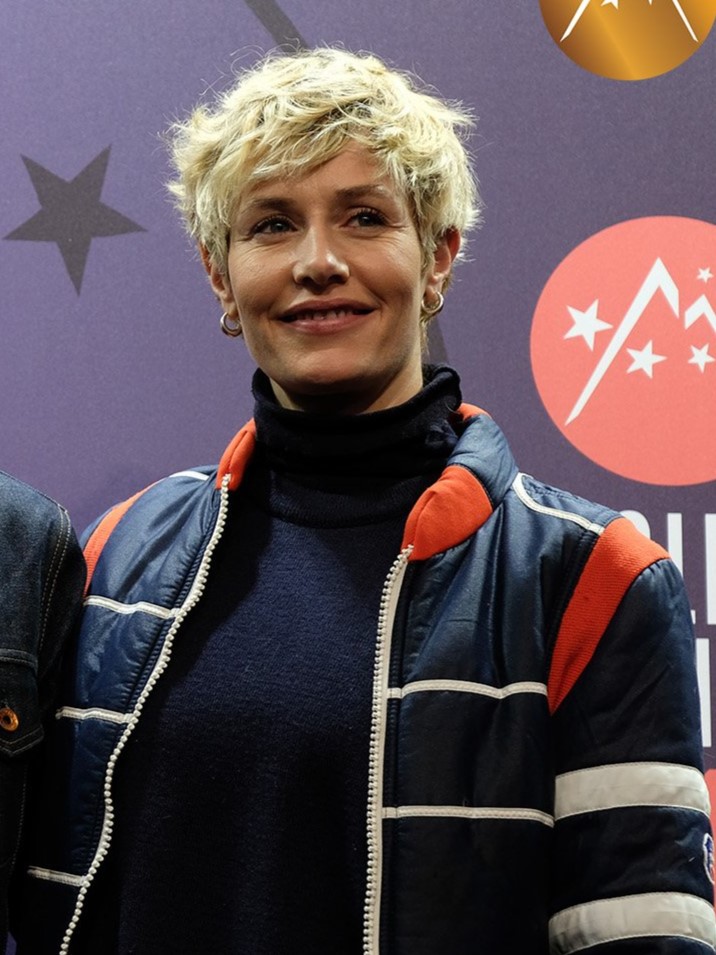Cécile De France