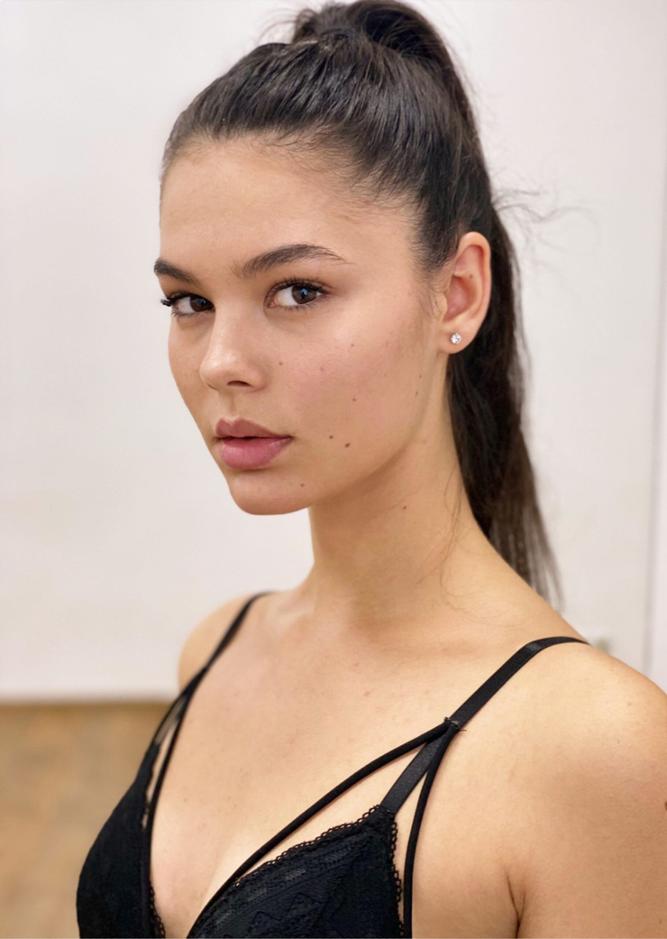 Nadya Mulik