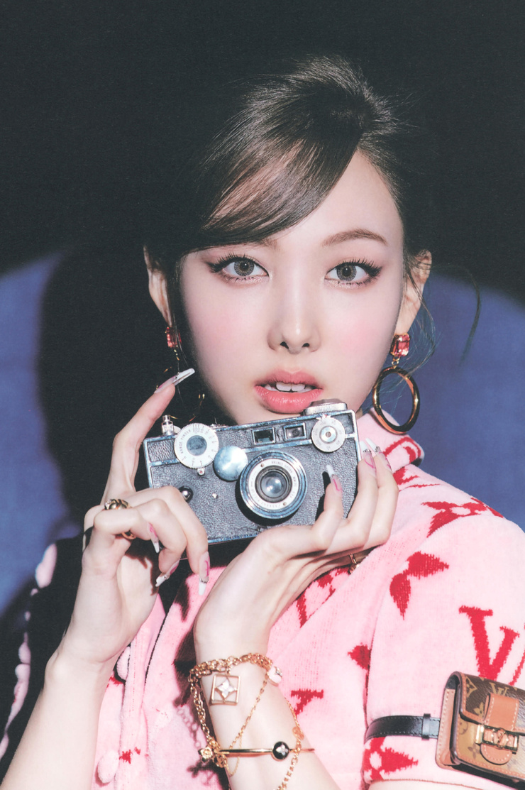 Im Nayeon