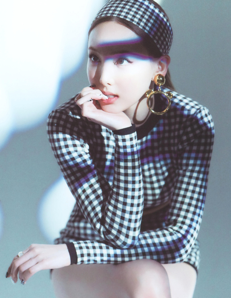 Im Nayeon