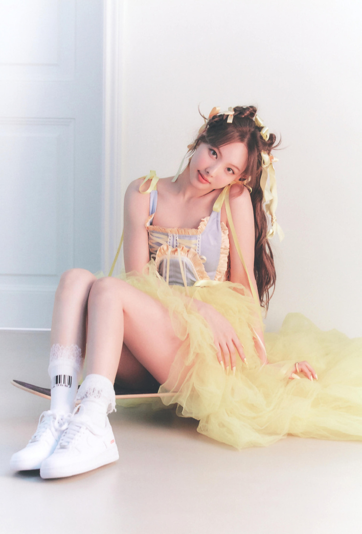 Im Nayeon