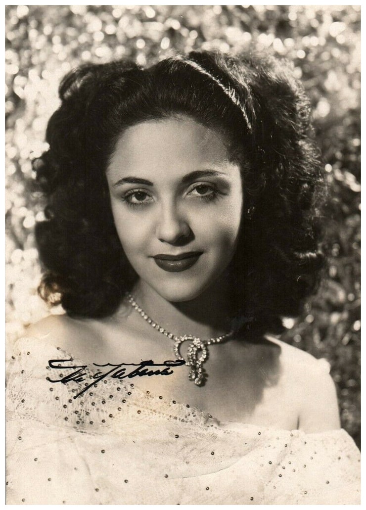 Gina Cabrera