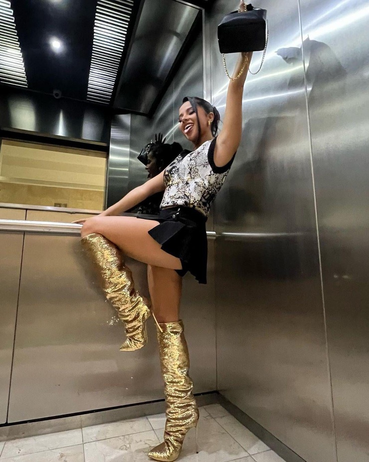Becky G.