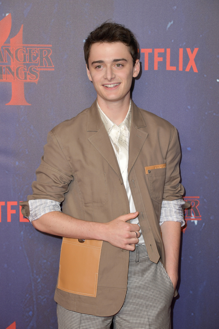 Noah Schnapp Noah Schnapp