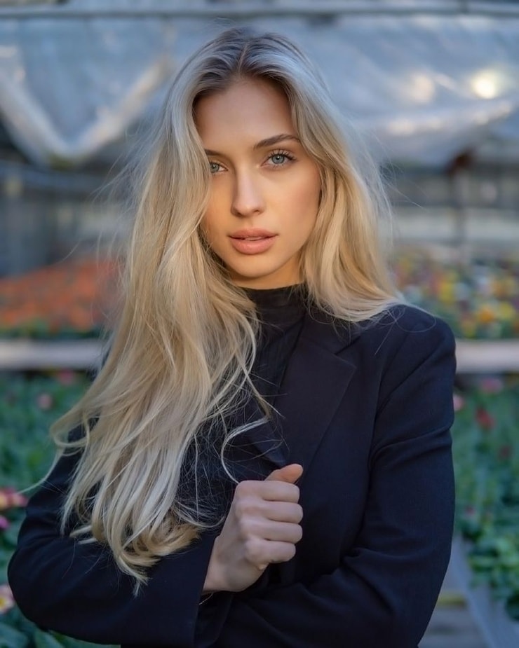 Zoe Brammer