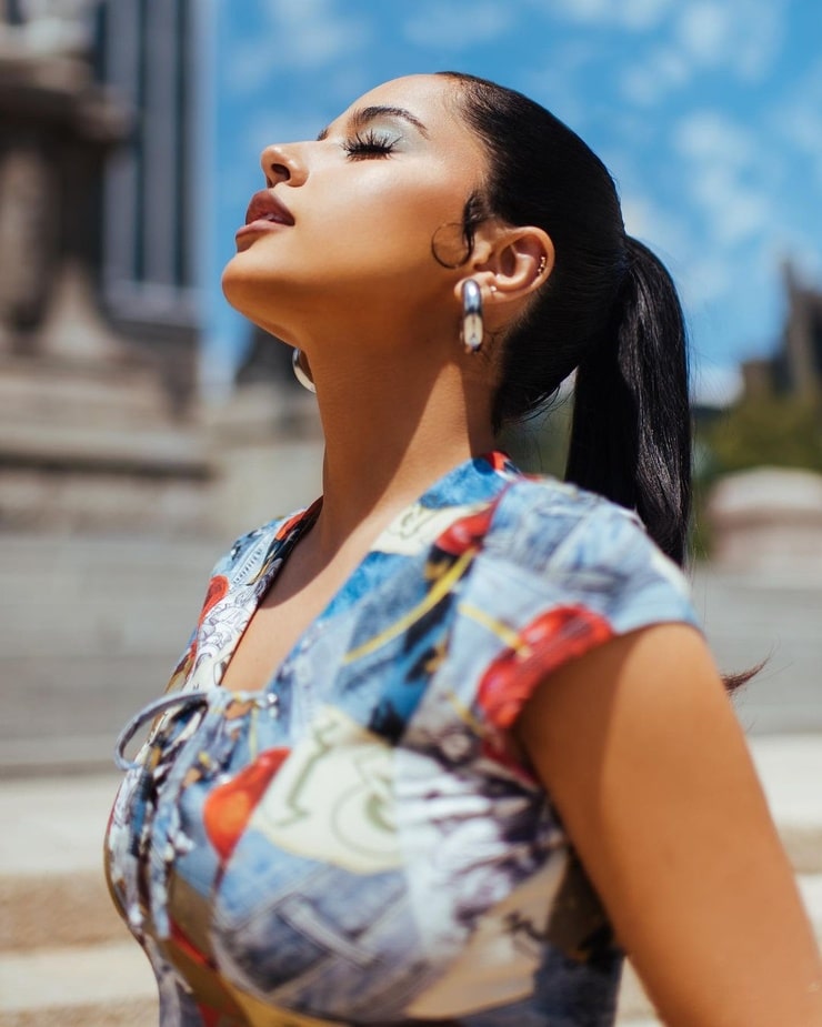Becky G.