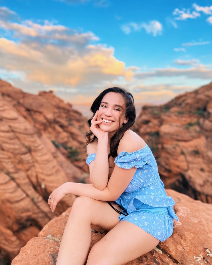 Stephanie Oustalet Stephanie Oustalet
