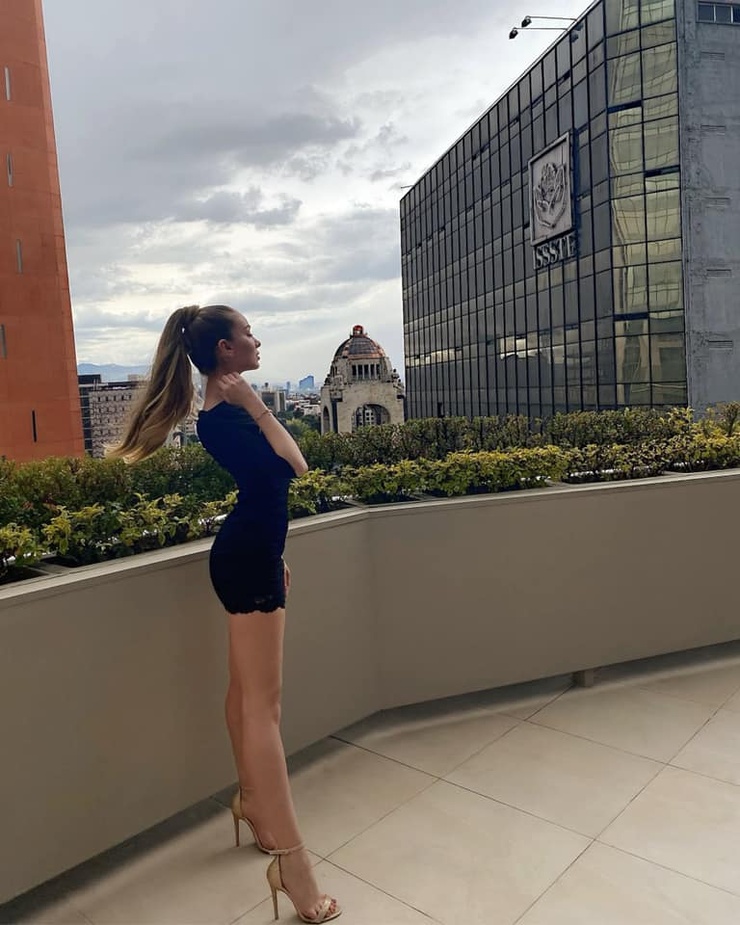 Erika Aurora.