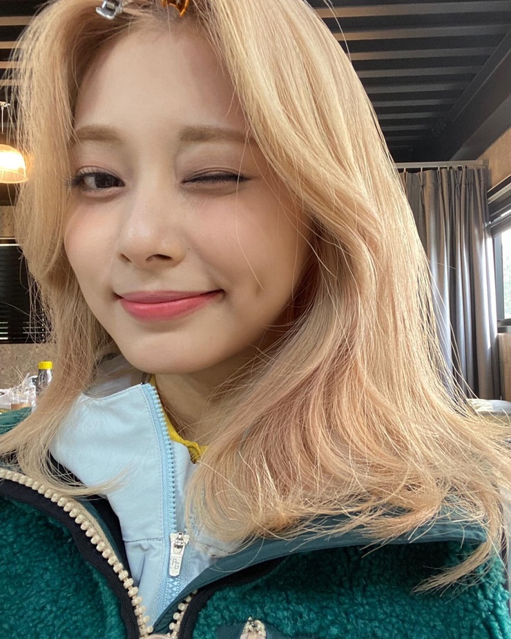 Chou Tzu-yu (Tzuyu)