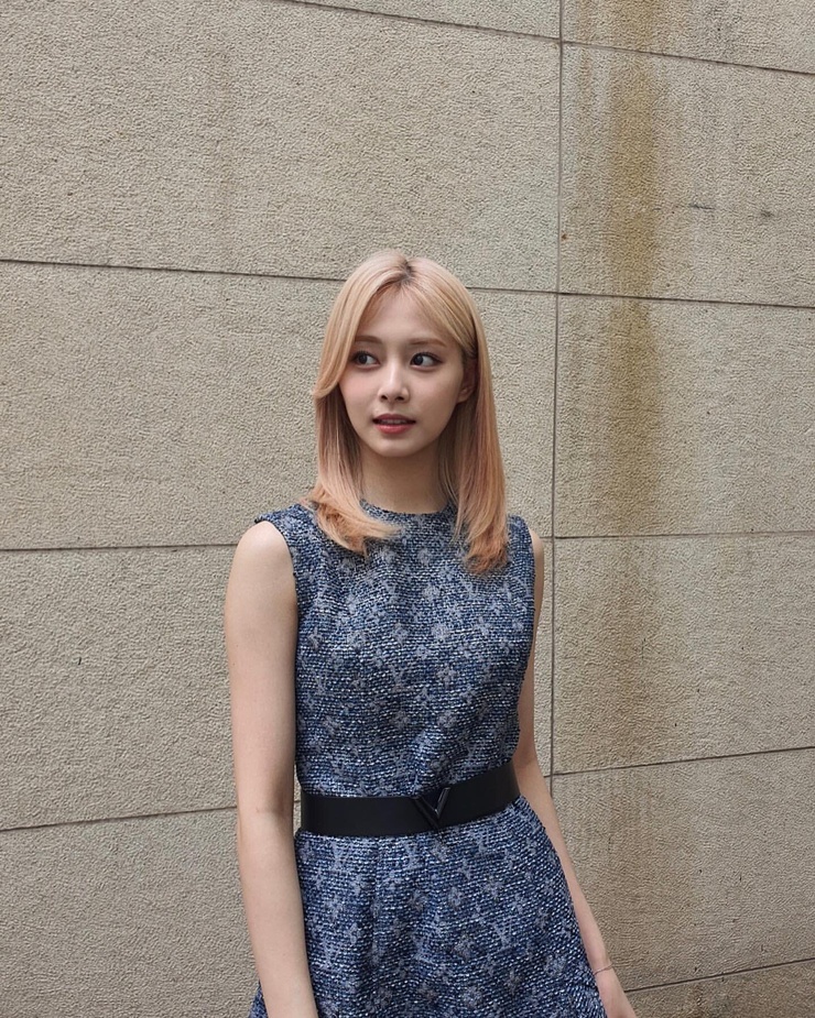 Chou Tzu-yu (Tzuyu)