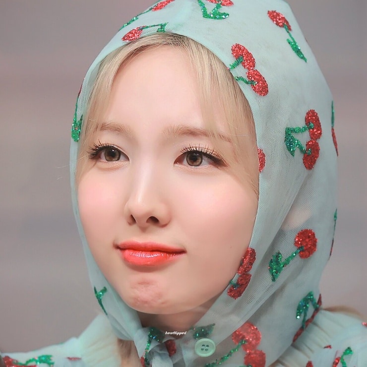 Im Nayeon