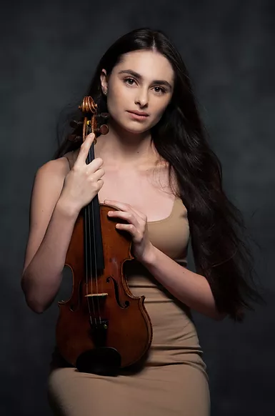Esther Abrami