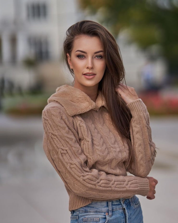 Ola Przywitowska.