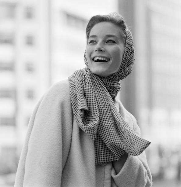 Tania Mallett