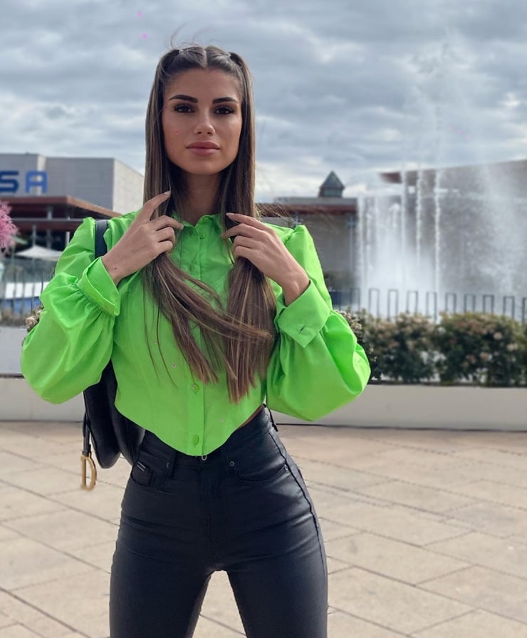 Jennifer Baldini Souza