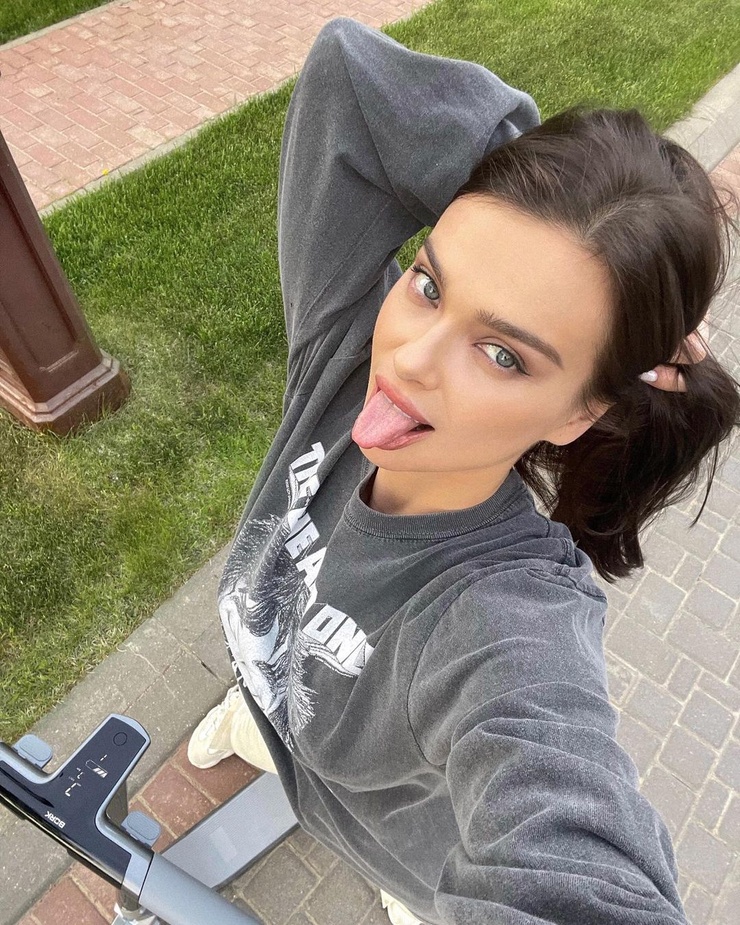 Elena Temnikova Elena Temnikova