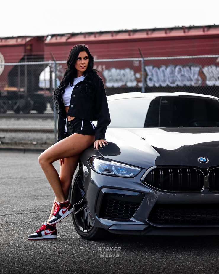 Laurele Monique image