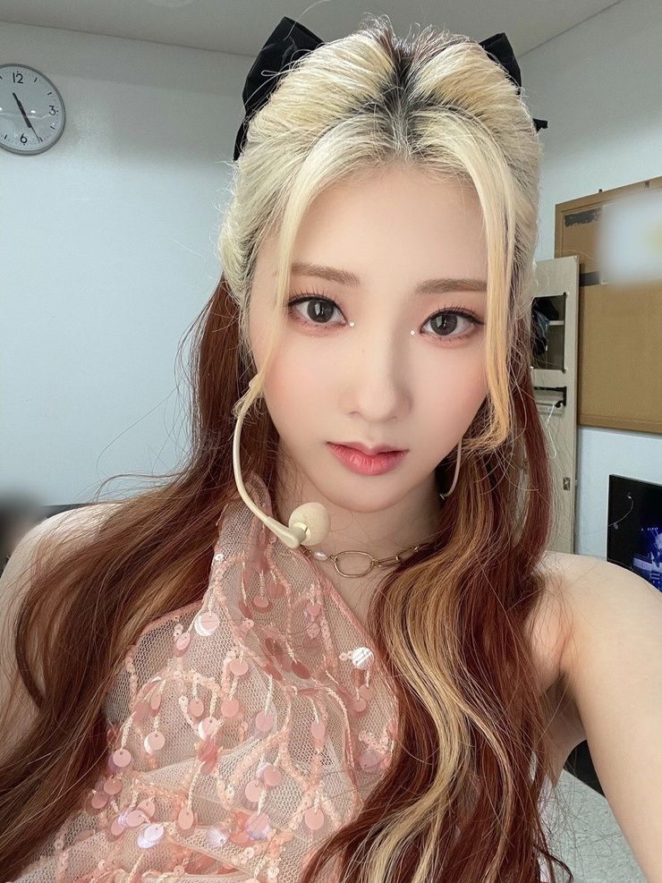 Chaeyoung Lee
