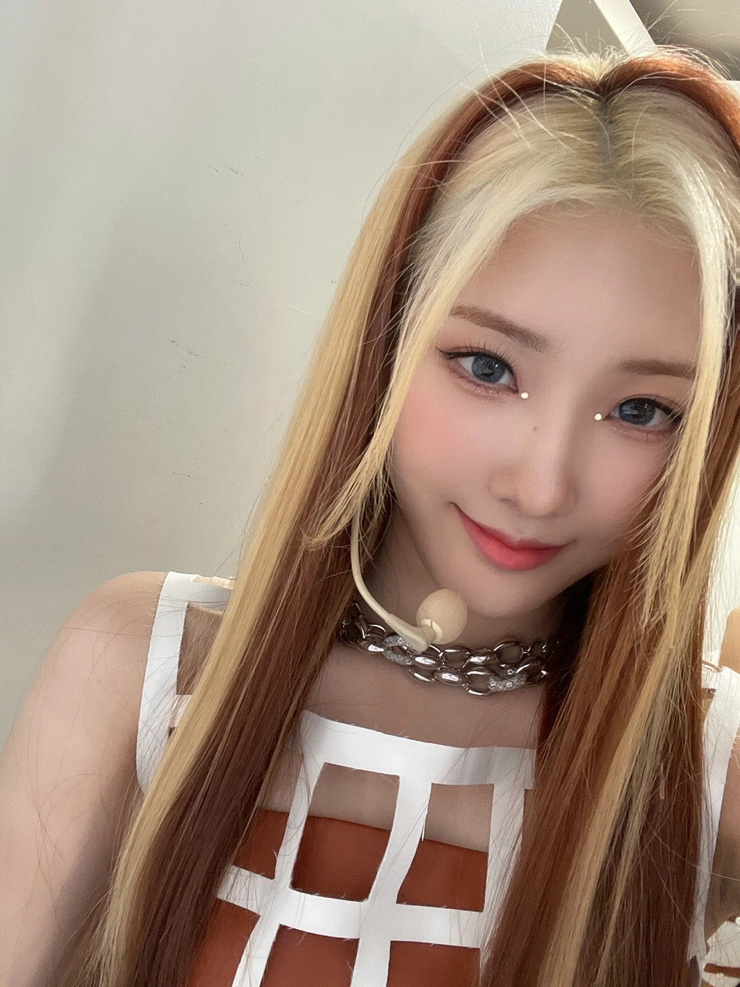 Chaeyoung Lee