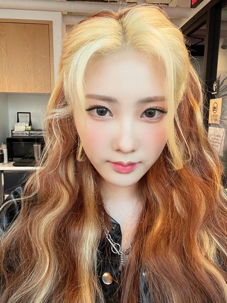 Chaeyoung Lee