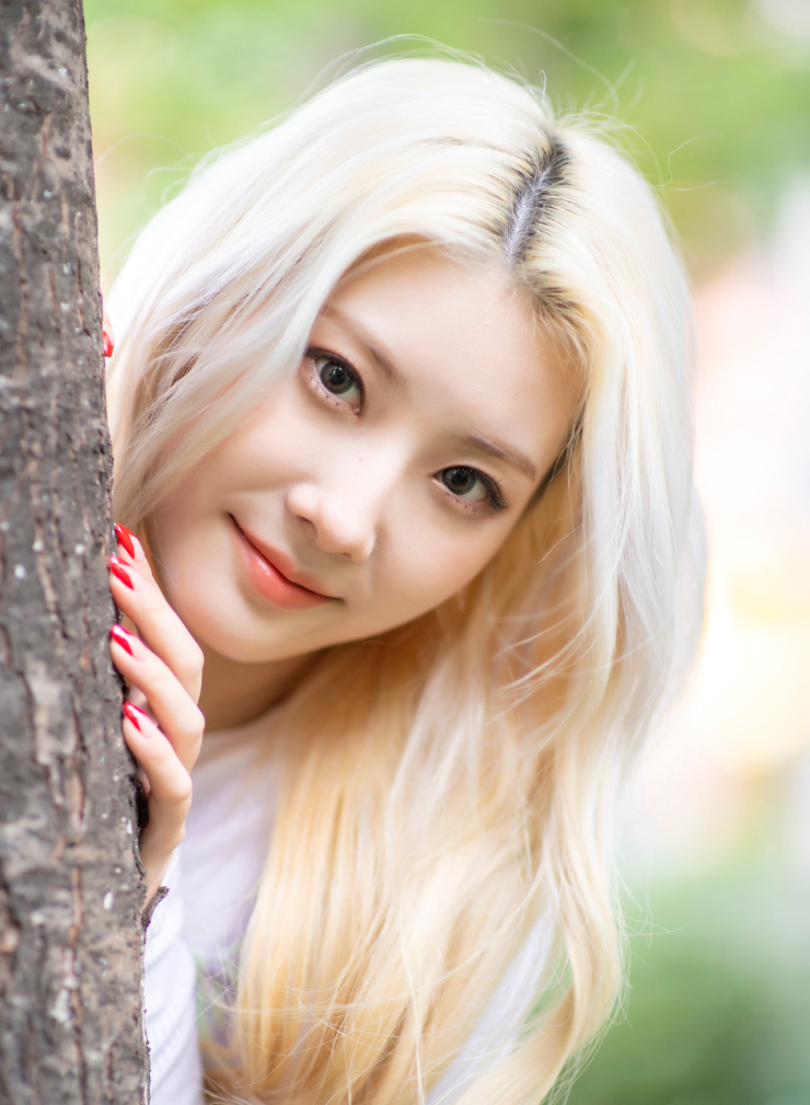 Chaeyoung Lee