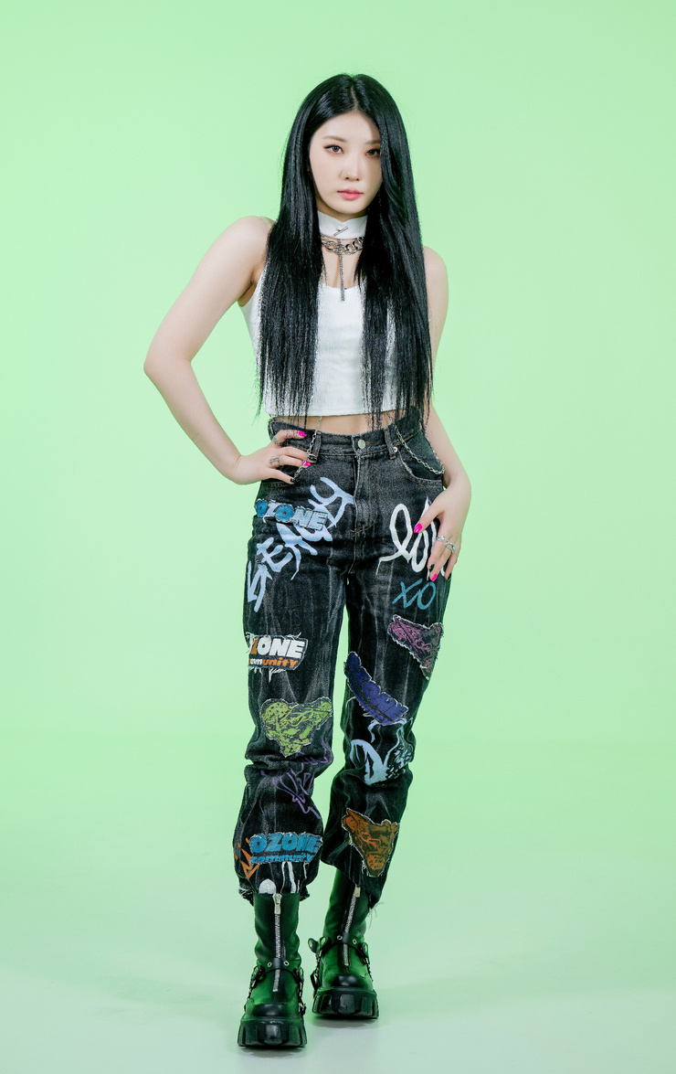 Chaeyoung Lee