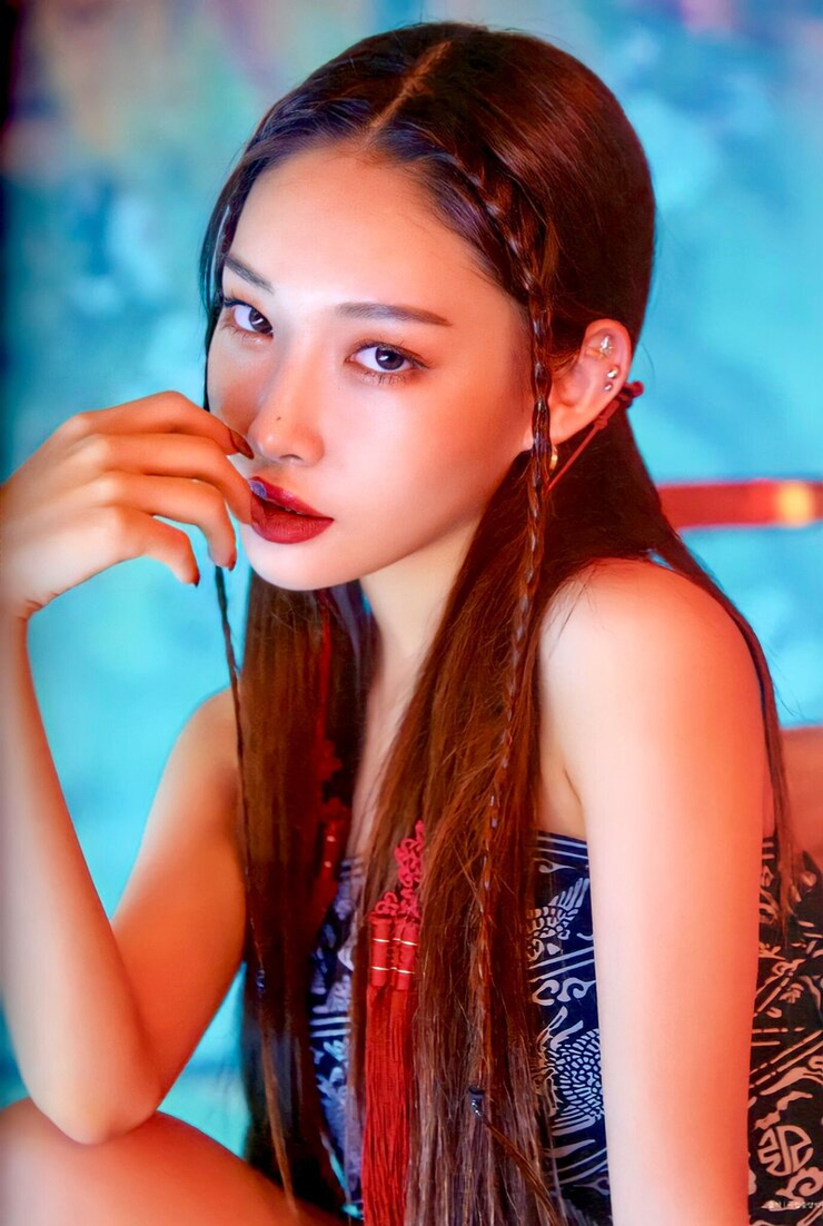 Chung-ha Kim Chung-ha Kim