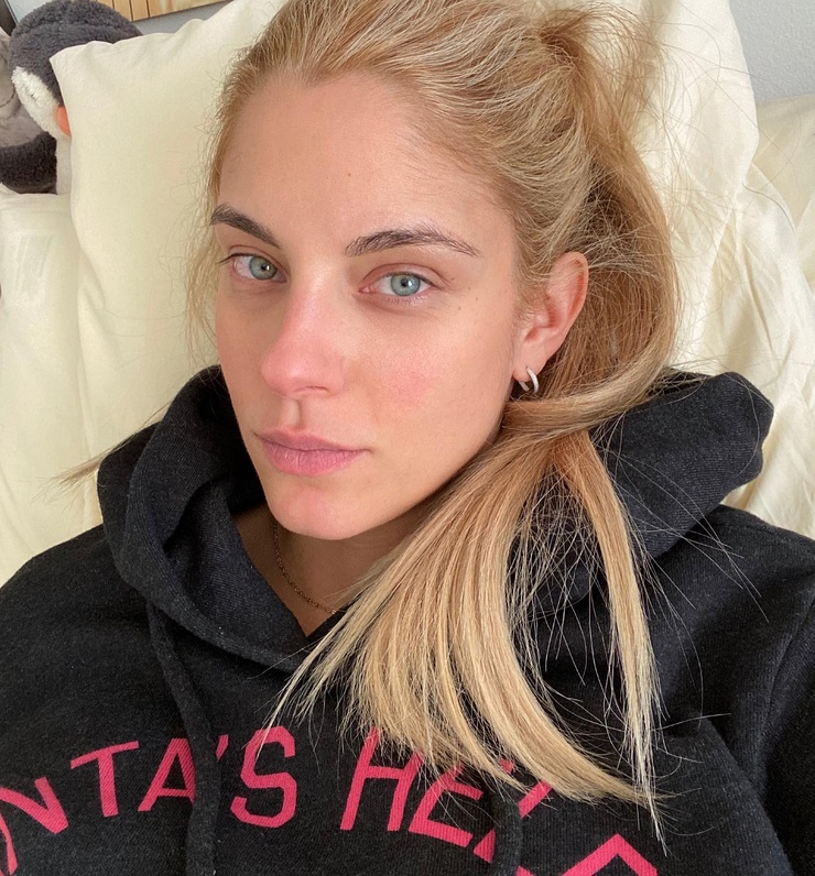 Doukissa Nomikou Doukissa Nomikou