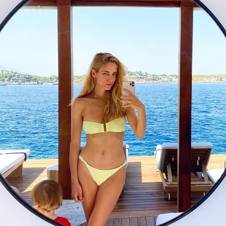 Doukissa Nomikou Doukissa Nomikou