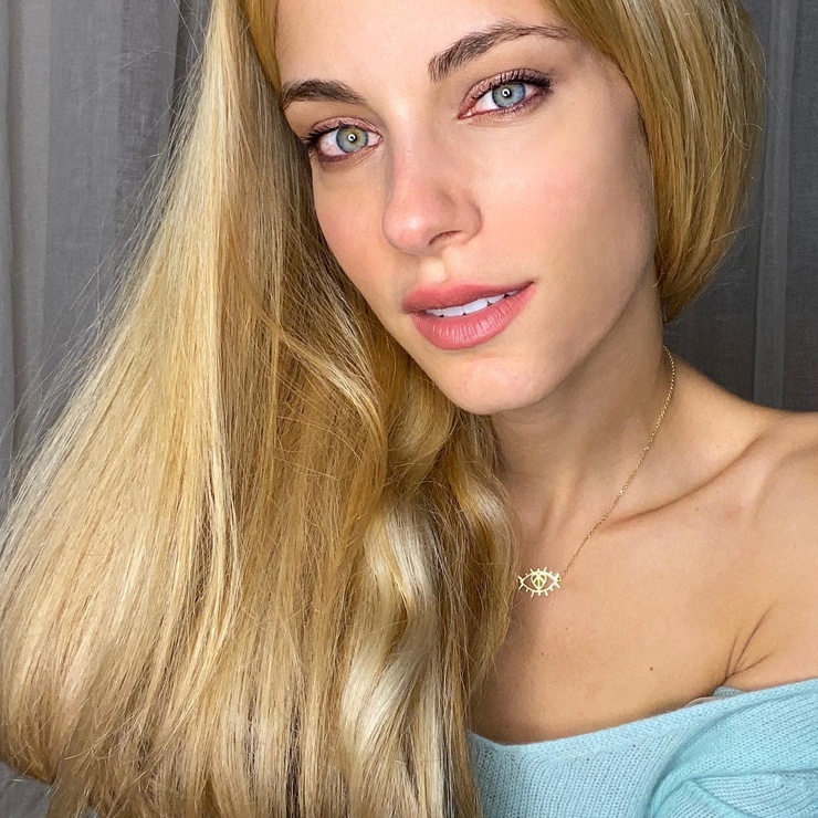 Doukissa Nomikou Doukissa Nomikou