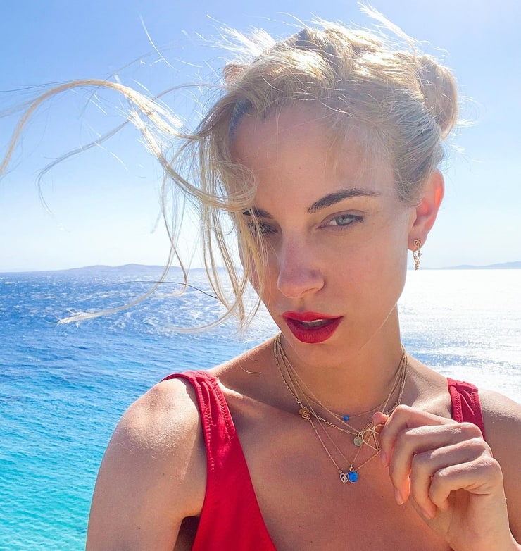 Doukissa Nomikou Doukissa Nomikou