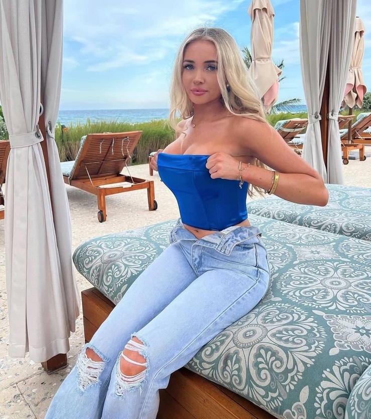 Amanda Kabdebo Amanda Kabdebo