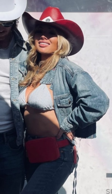 Natalie Alyn Lind Natalie Alyn Lind