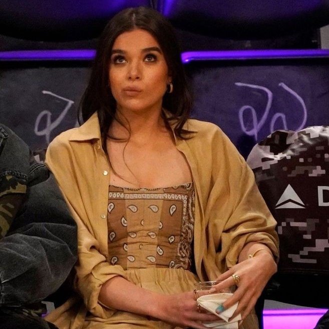 Hailee Steinfeld