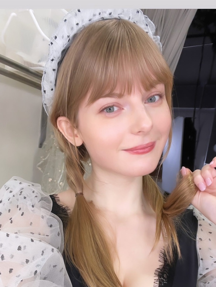 Ella Freya