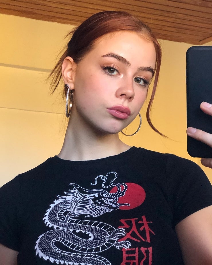 Maya Gralean Maya Gralean