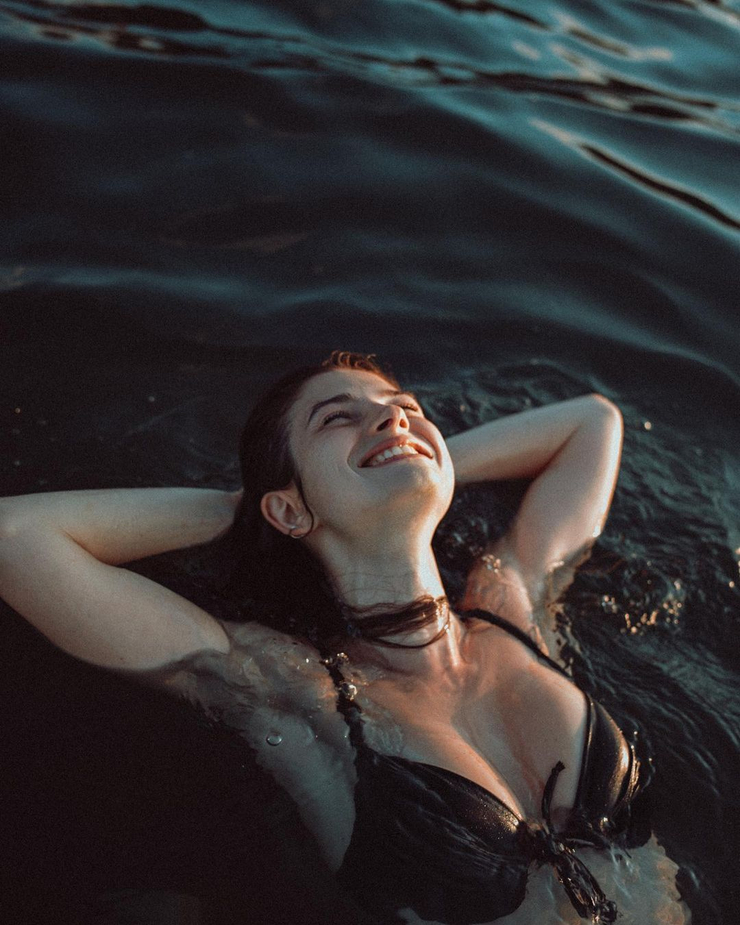 Eve Dumon
