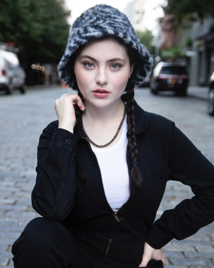 Lilla Crawford