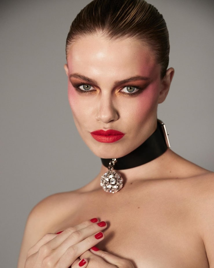 Hailey Clauson