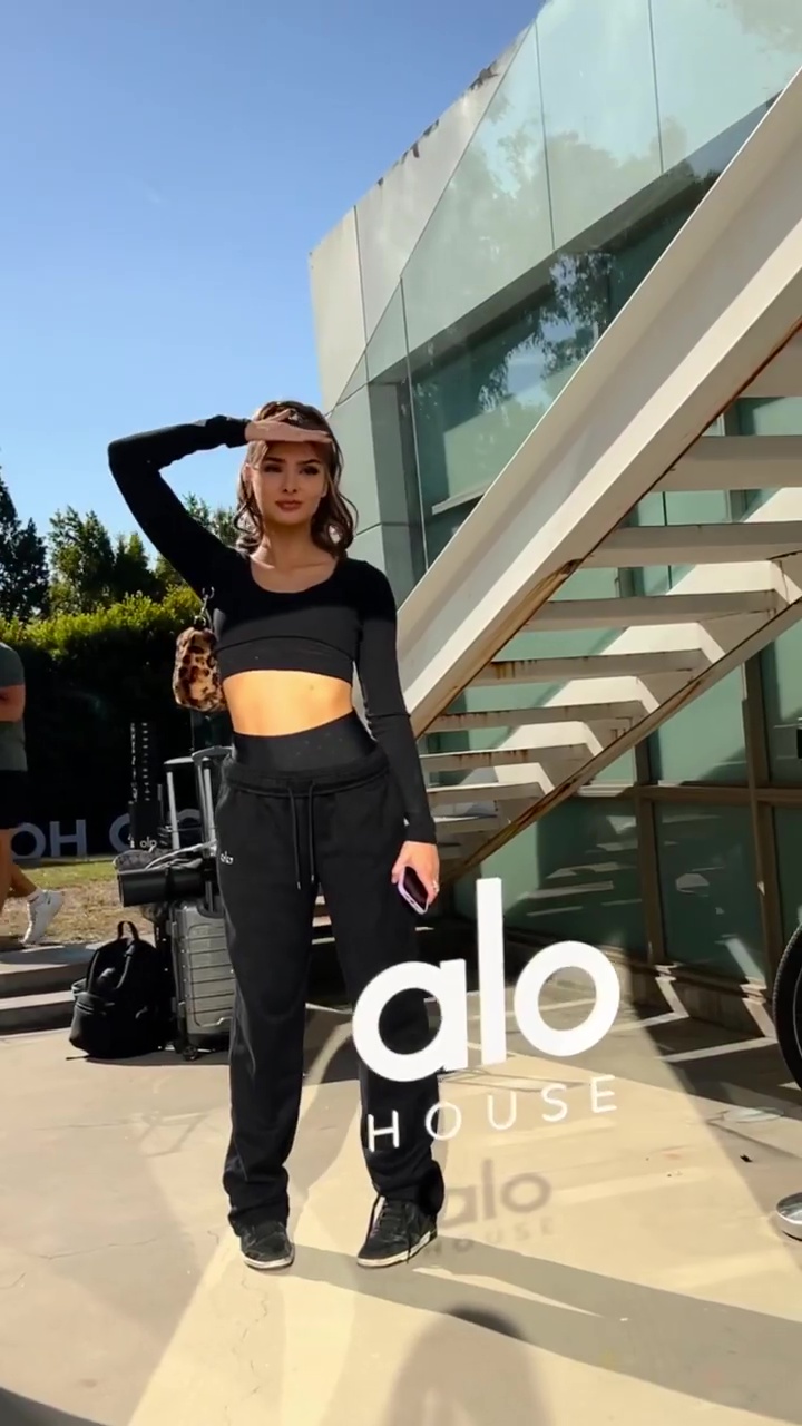 Brighton Sharbino