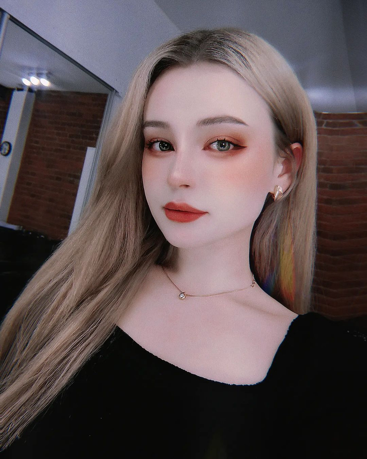 Anna Pan (Anzai)