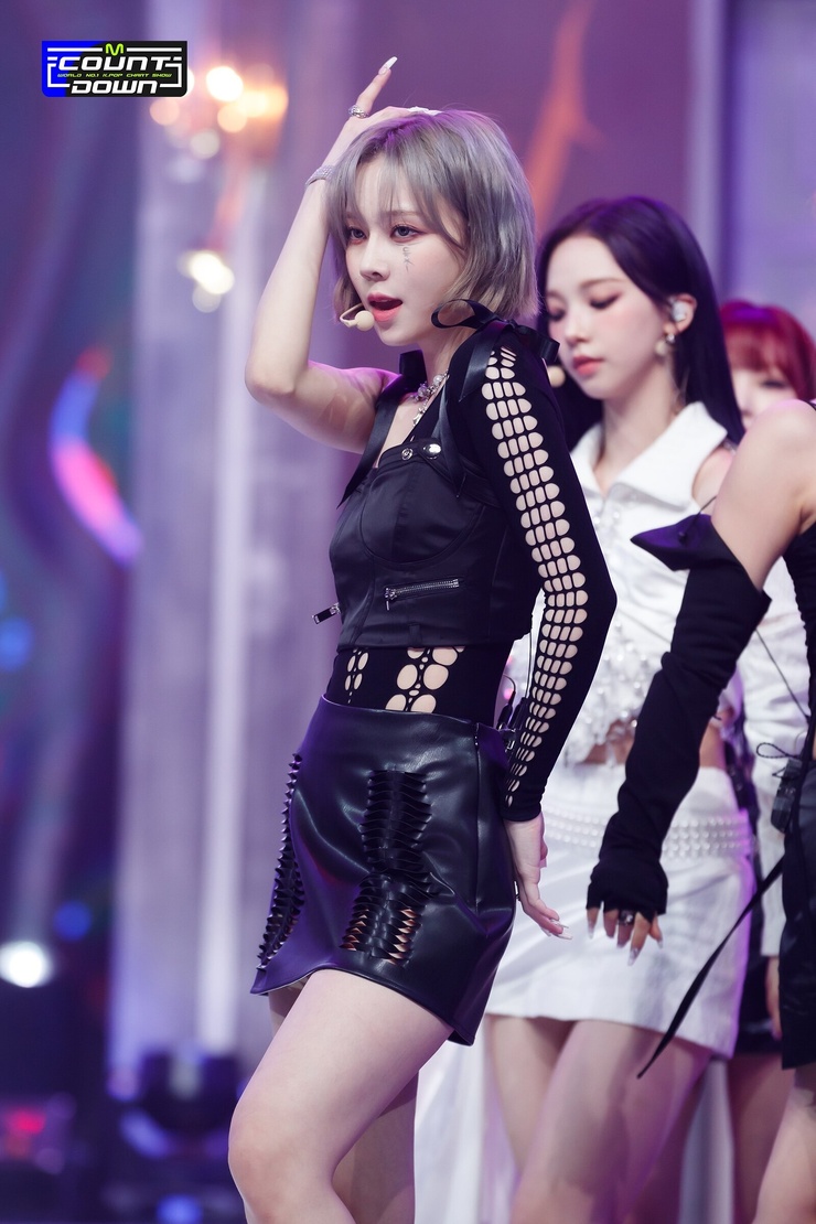 Min-Jeong Kim