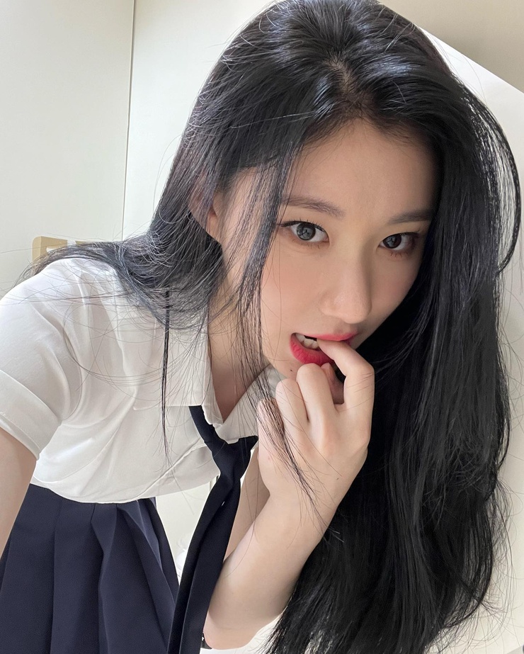 Lee Chaeryeong Lee Chaeryeong