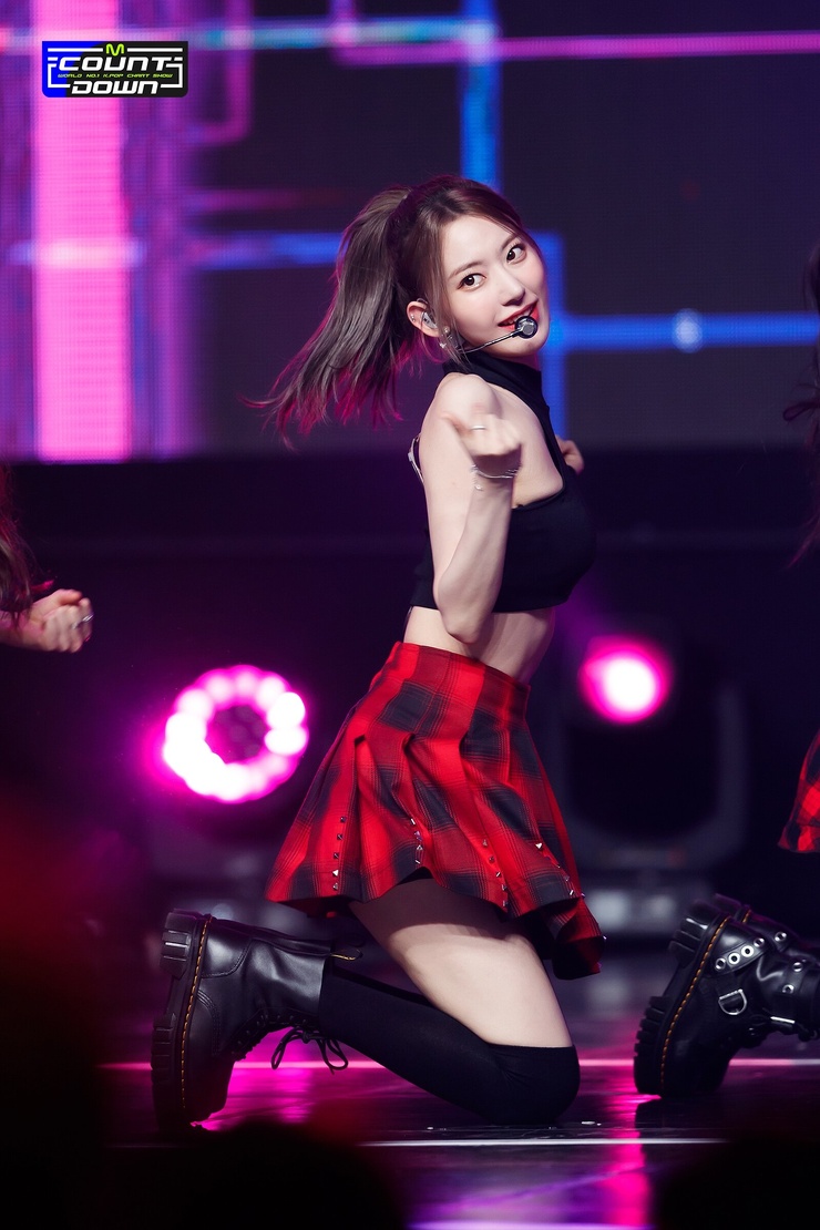 Sakura Miyawaki