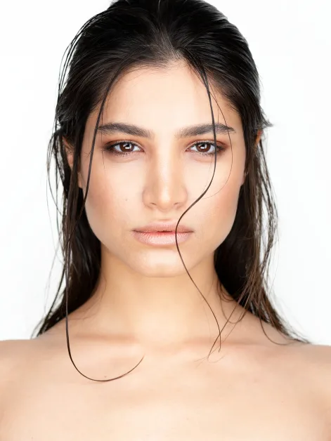Donya Shahidi