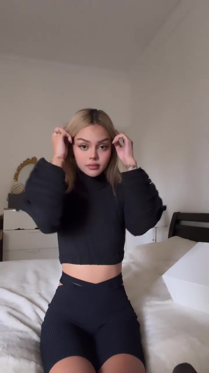 Lily Maymac