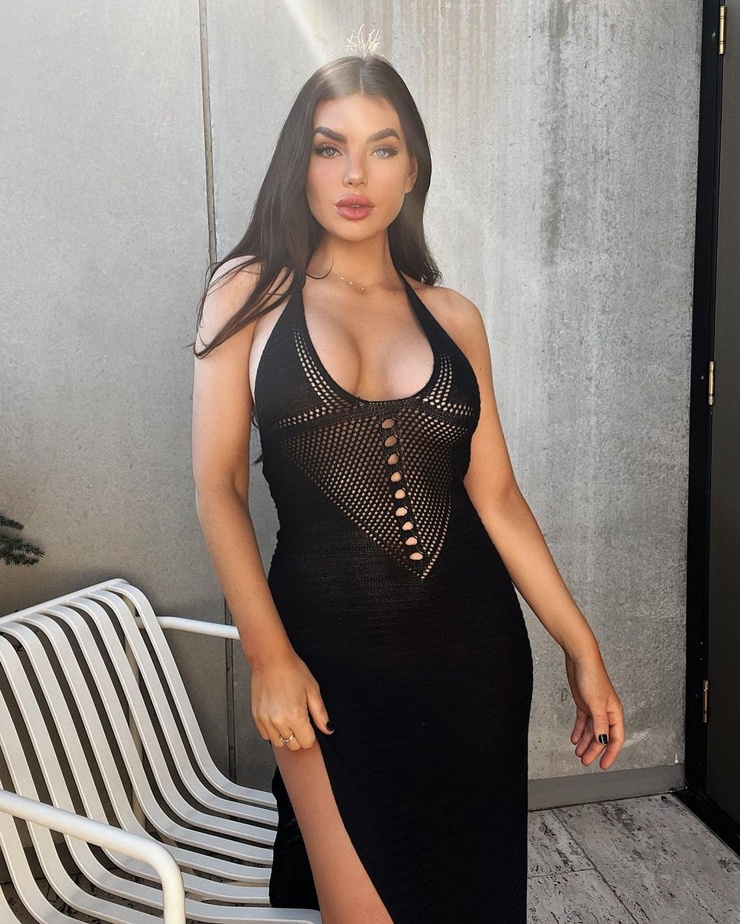 Nicole Thorne