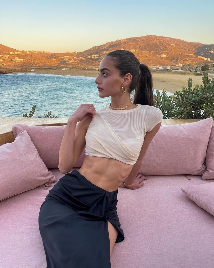 Yael Shelbia Yael Shelbia