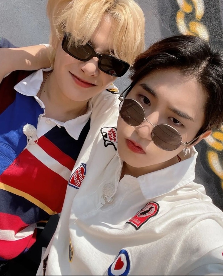 Stray Kids