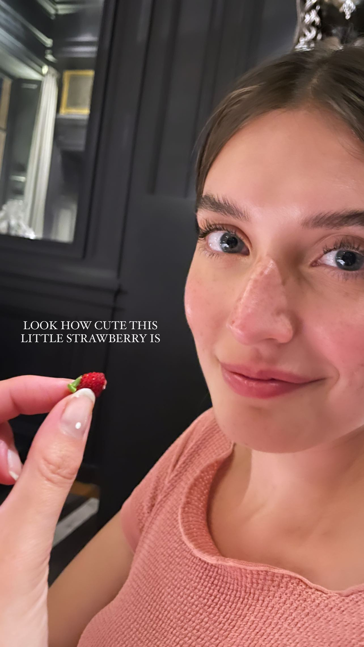 Jessica Clements Jessica Clements